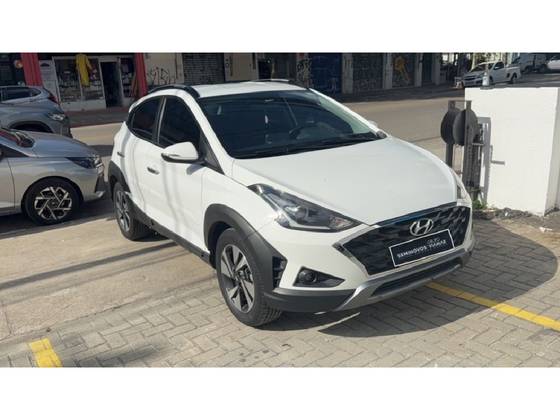 HYUNDAI HB20X 1.6 16V FLEX DIAMOND AUTOMÁTICO HYUNDAI HB20X 1.6 16V FLEX DIAMOND AUTOMÁTICO